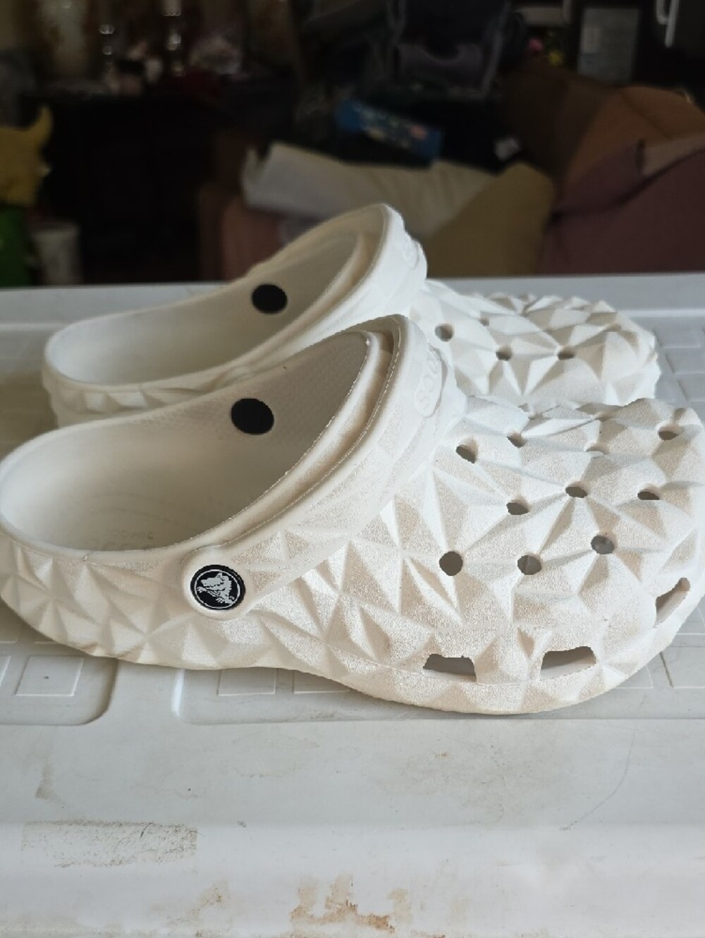 CROCS White Women's Geometric Classic Clog Mules - Picture 2 of 6
